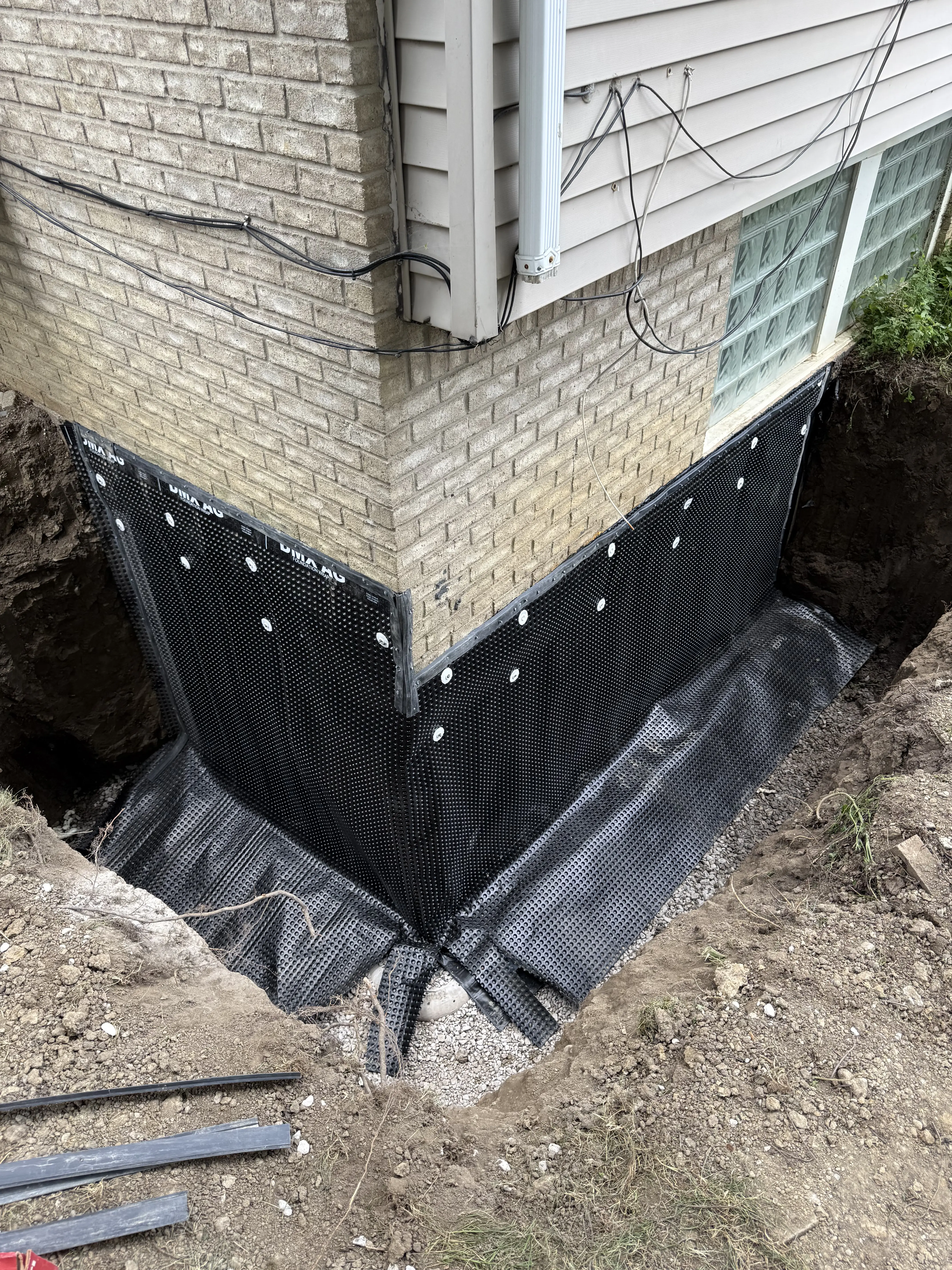 Waterproofing membrane application
